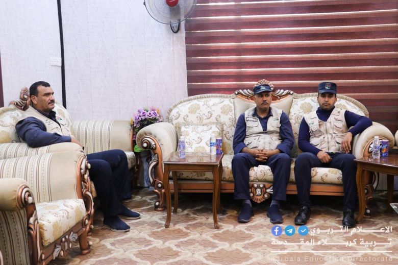 بالتنسيق مع وحدة النوع الاجتماعي وتمكين المرأة مدير عام التربية يلتقي وفد الشرطة المجتمعية وحقوق الانسان